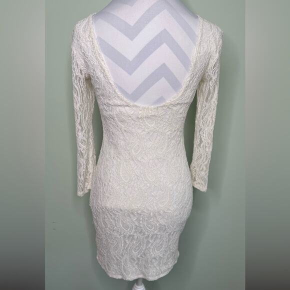 Pins and Needles Ivory Lace Bodycon Dress Size M - Picture 3 of 9